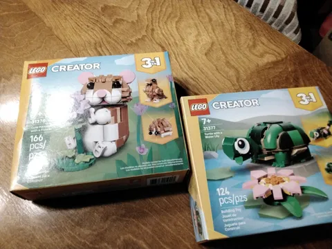 Lego Creator 3 In 1 Cute Hamster With A Flower 31376 & Turtle With Water Lily...