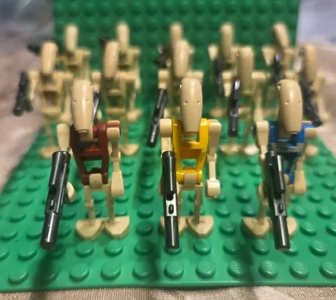 New Genuine LEGO Star Wars 13x Battle Droids Commandar Pilot Security w/ Blaster