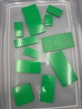 3.5 oz. Green Colored Lego Plates