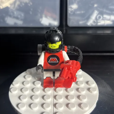 Lego Series 26 Space Minifigures 71046 M-Tron Powerlifter
