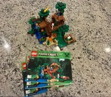 LEGO® Minecraft® 21125 The Jungle Tree House 100% Complete W/Instructions