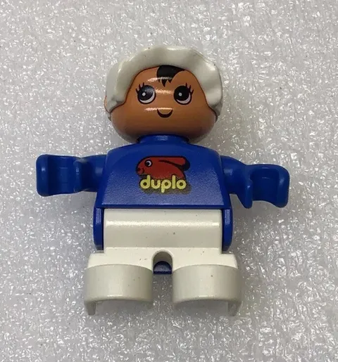 LEGO DUPLO BABY in BLUE with WHITE BONNET & BIB 2" Figure Infant for Family 