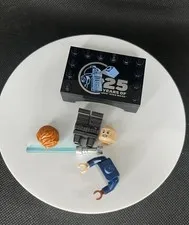 LEGO Star Wars Cal Kestis 25th Anniversary Edition Minifigure with Stand