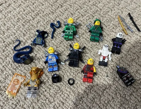 LEGO Ninjago Mixed Minifigures Lot Kai, Lloyd, Cole Skales