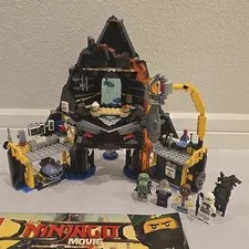 LEGO Ninjago Movie: Garmadon's Volcano Lair 70631  100% complete