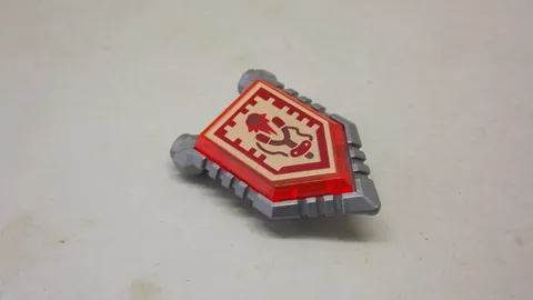LEGO Nexo Knights - Axl's Tower Carrier (70322) Rock Throw Power Shield