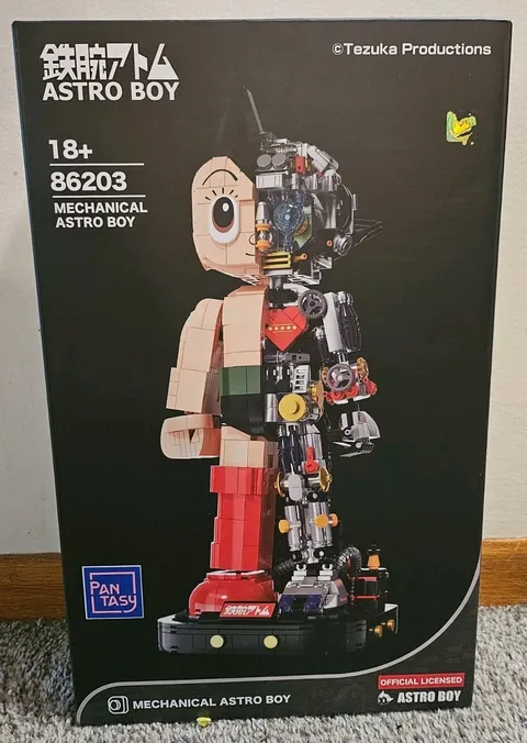 Pantasy Astro Boy Mechanical Clear Version Figure Brick Set 86203 1250pcs New