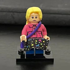 LEGO Harry Potter Luna Lovegood Minifigure w/ Accessories 71022 (#5) RETIRED