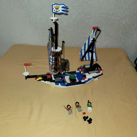 Lego 6291 Or 6280  Imperial Armada Flagship Set- Missing  Pieces