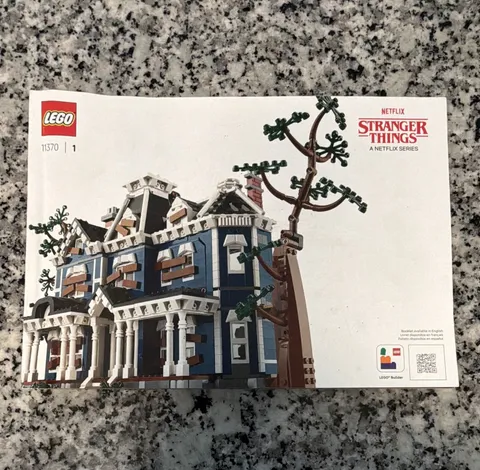 LEGO Stranger Things Instruction Manual Booklet 11370 the creel house