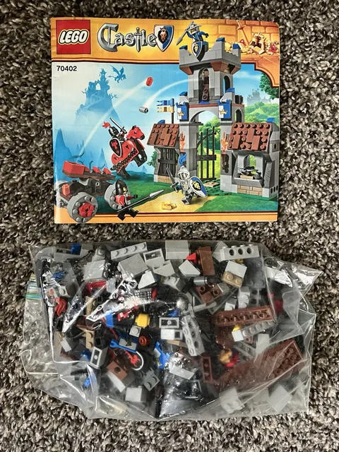 LEGO Castle: The Gatehouse Raid (70402) Retired + Complete Set W Instructions