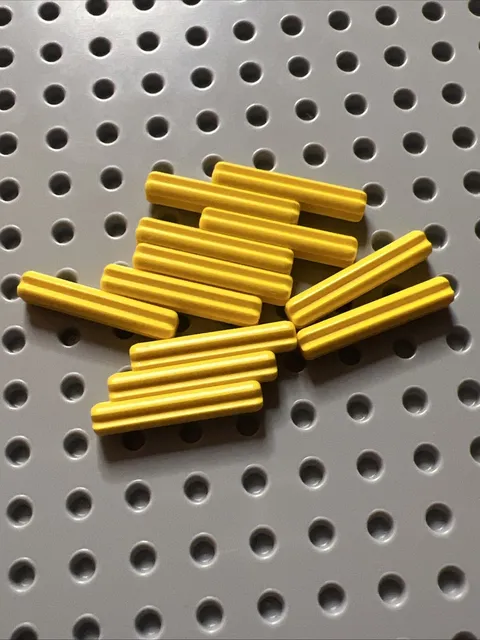 LEGO 4519 Yellow Technic, Axle 3L 12 Pieces