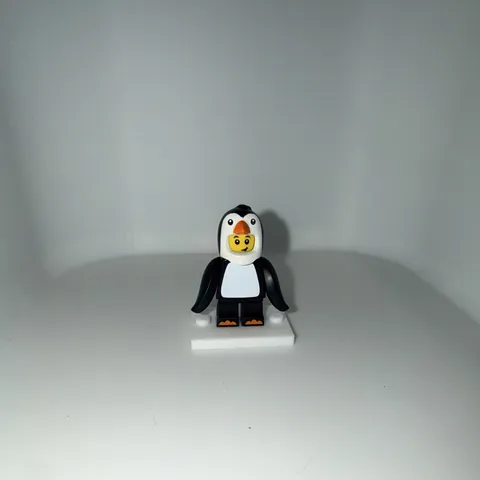 LEGO Minifigures Series 16 Penguin Boy Minifigure w/ White Display Stand col253