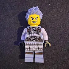 LEGO minifigure light gray outfit w/ gray spiky hair & black hands