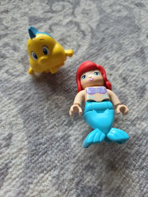 Lego Duplo Figure Ariel (Mermaid) And Flounder