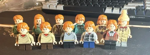 LEGO Harry Potter Weasley Minifigure Lot of 11