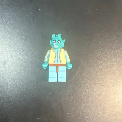 Greedo LEGO Star Wars Minifigure Blue Alien Character with Tan Torso