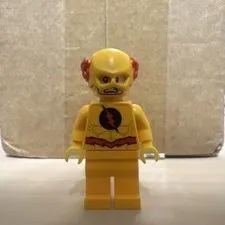 LEGO DC Reverse Flash Minifigure Yellow Suit Red Lightning Bolt Torso, 2 Faces