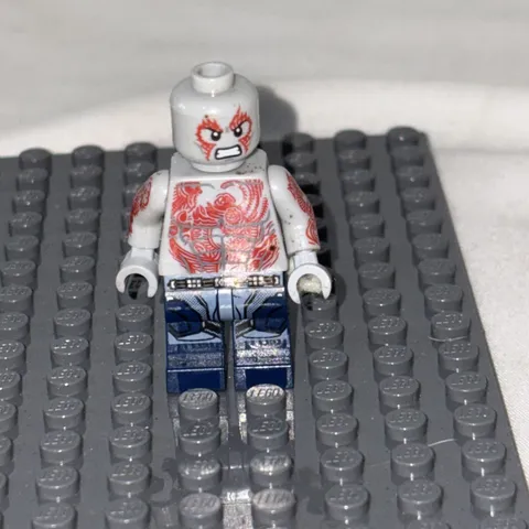 LEGO Minifgure Drax Dark Red Legs Guardians of The Galaxy 76021
