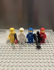 Vintage LEGO Minifigure Classic Space Spaceman Lot of 4 Red Blue Yellow White