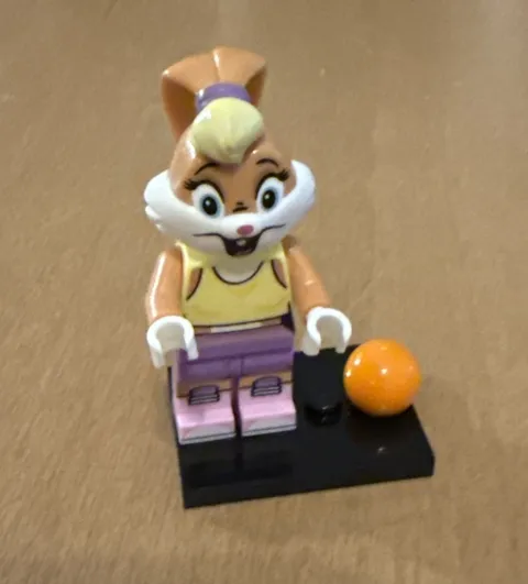 LEGO Looney Tunes Minifigures Lola Bunny 71030