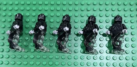 LEGO Ninjago Trans Clear X5 Black Ghost Legs Minifig silent mary potc crew parts