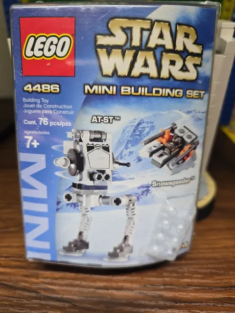 LEGO Star Wars: AT-ST & Snowspeeder (4486)
