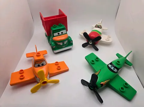 Lego Duplo Disney Pixar Planes 4 Piece Lot 3 planes. 1 truck. some signs of wear