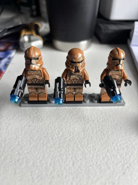 LEGO Star Wars Minifigure - Geonosis Clone Trooper Lot of 3 - SW0606/0605