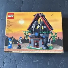 New LEGO Majisto’s Magical Workshop 40601 Limited Edition Set GWP Retired