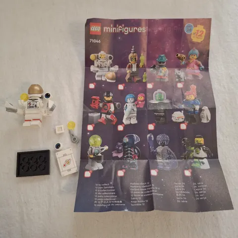 LEGO Minifigures Series 26 Spacewalking Astronaut Minifigure col26-1 Set 71046