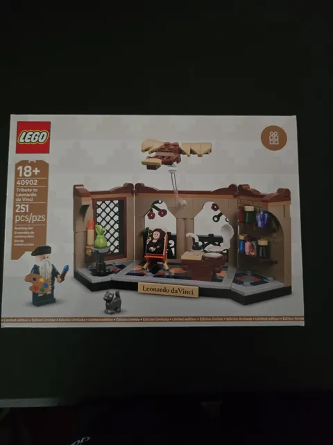 LEGO 40902 Tribute to Leonardo da Vinci Exclusive GWP Set New Sealed