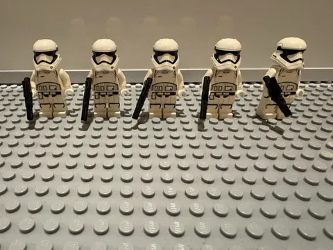 LEGO Star Wars First Order Stormtrooper Minifigure Lot of 5 Figures LEGO Used