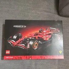Lego 42207 Technic Ferrari SF-24 F1 Car Model Kit (1361 Pieces) - BOX Damaged 