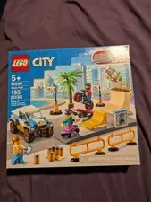 LEGO City Skate Park 60290 Complete Set 195 Pieces Sealed Retired