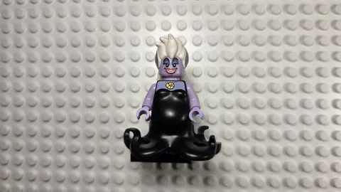 LEGO Ursula Disney Series 1 Minifigure coldis-17 The Little Mermaid 71012