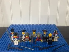 LEGO Castle / Knights / Sailors Minifigure Lot Vintage Figures & Weapons 9 Total