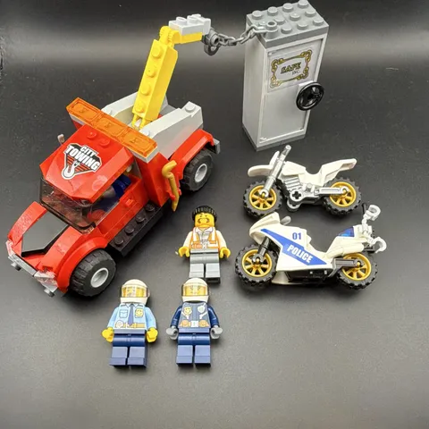 LEGO City Set 60137 Tow Truck Trouble No Manual No Box Complete Set