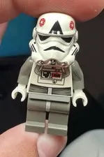 Lego Star Wars 4483 RARE SW0102 AT-AT Driver *Full Triangle Variation*