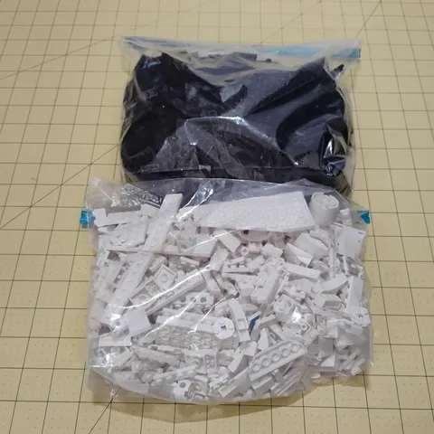 Lego bulk lot 43oz, pristine condition(read description)