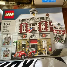 LEGO Fire Brigade 10197 Modular Buildings Collection 2231 pcs 16+ Box