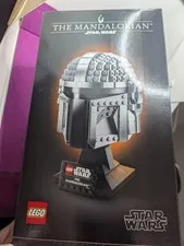 LEGO Star Wars Mandalorian Helmet Collection 75328 584 pcs 18+ Stand
