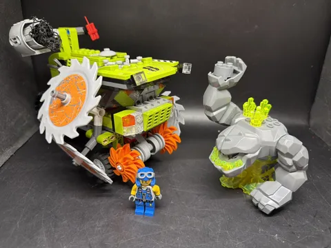 LEGO Power Miners: Rock Wrecker (8963) - Used 99% Complete Read