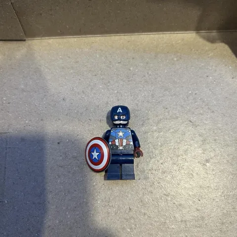 Lego Captain America Minifigure Marvel Super Heroes Avengers Clean With Shield