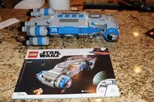 LEGO Star Wars: Resistance I-TS Transport (75293) - 1/3 Minifigs