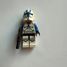 LEGO Star Wars Clone Trooper Minifigure 501st Legion with Blaster Authentic