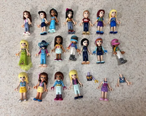 LEGO Friends Minidoll Minifigure Lot 18 Figures w/ Extra Torsos
