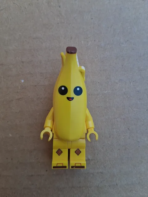 Peely Banana Video Game Skin Bone Fortnite LEGO Minifigure Figure