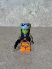 LEGO Hera Syndulla - Dark Tan Arms