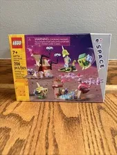 LEGO Space: Alien Planet Habitat 40716) New Sealed Retired